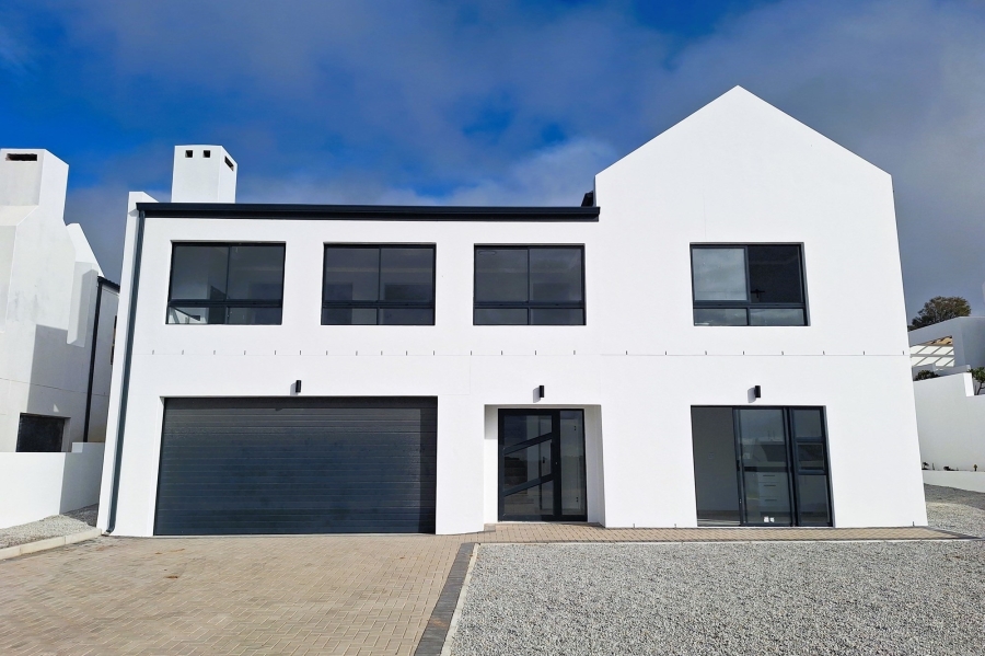 4 Bedroom Property for Sale in Da Gama Bay Western Cape